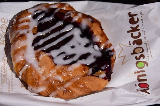 Die beste Entdeckung in Kaliningrad - die Bäckereikette Königsbäcker mit einem tollen Warenangebot!