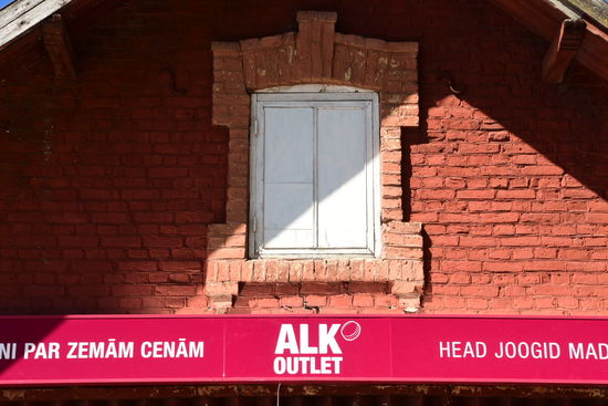 Ja, so etwas gibt es hier auch - und nicht nur an der Grenze