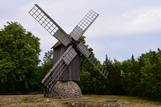 Früher soll es über 800 dieser Windmühlen gegeben haben, heute findet man sie nur noch vereinzelt