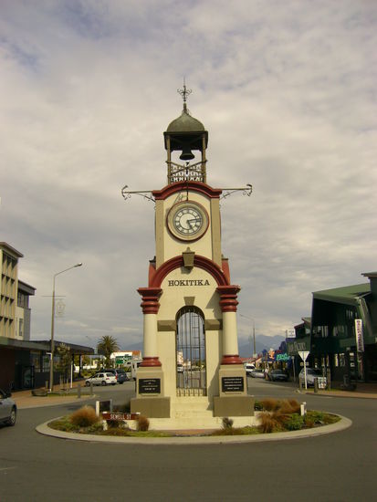 Das Wahrzeichen von Hokitika: Der Clocktower.