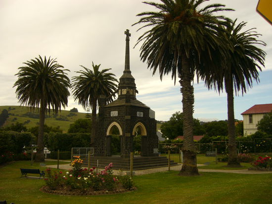 Auch hier waren die Auswirkungen des Bebens zu spüren gewesen und haben einige Bauwerke beschädigt, wenn auch bei weitem nicht so stark wie in Christchurch.