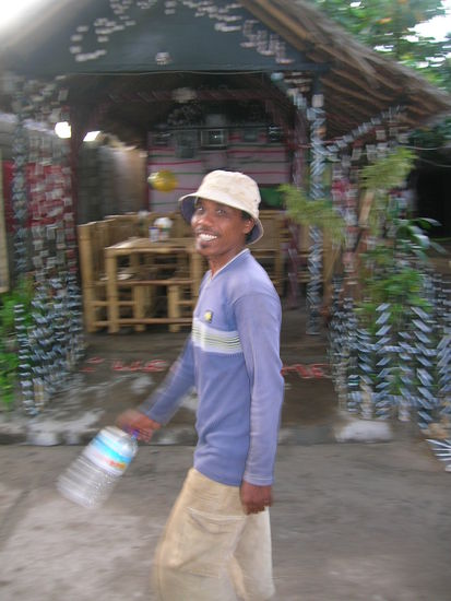 ...........die Lebensfreude, Demut und Herzlichkeit - Bilder koennen das noch am besten beschreiben.......