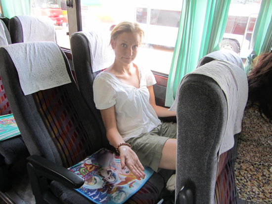 Monsieur reist alleine? Hier waere noch ein flauschiges Plaetzlein frei 