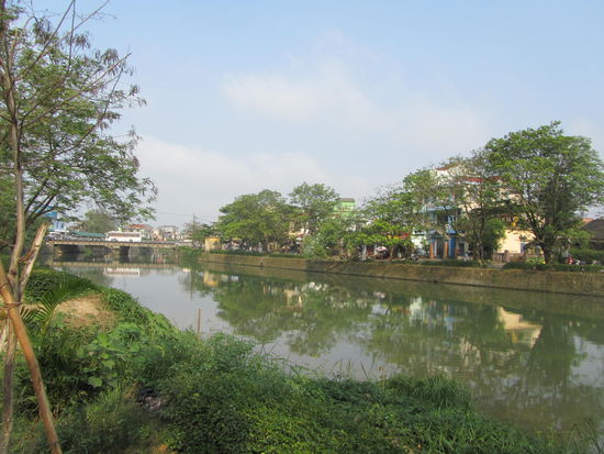 Der Parfuemfluss in Hue - hier entlangschlendern brachte die notwendige Erholung!