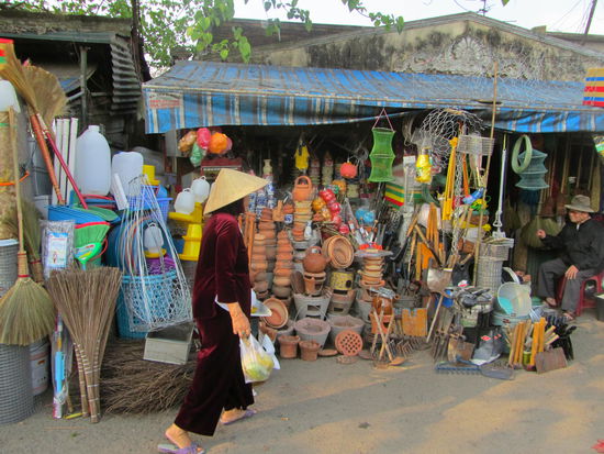 ..........haaaaaaaaaach - schoen isses am Markt - wir koennten stundenlange dort verweilen