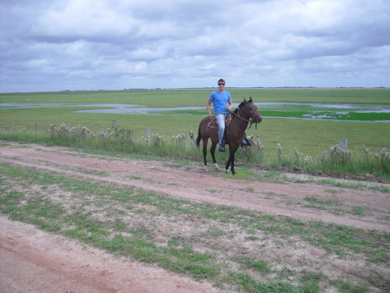 Beim Ritt durch die Savanne