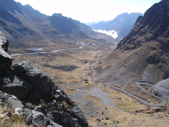 Die asphaltierte Strecke