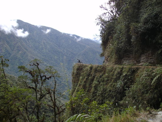 Da gehts schon zimlich " s Loch " ab