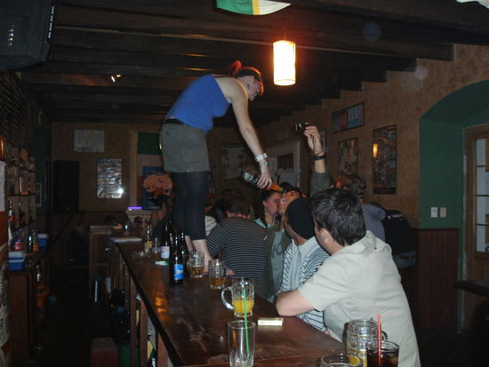 Free shots in der hauseigenen Bar vom Wild Rover