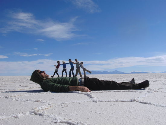 Die ganze Gruppe auf dem Weg in Stefans Mund
