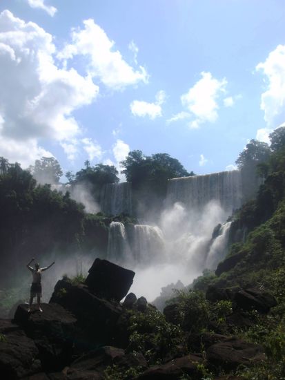 Entscheidet selbst, ob sich das zuziehen dieser  Fleischwunde fuer Beny nicht gelohnt hat fuer diesen Shot?
Ihr kennt meine Antwort......auf jeden Alter...