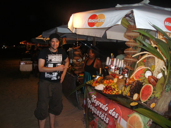 Beny an einem der Fruchtstaende