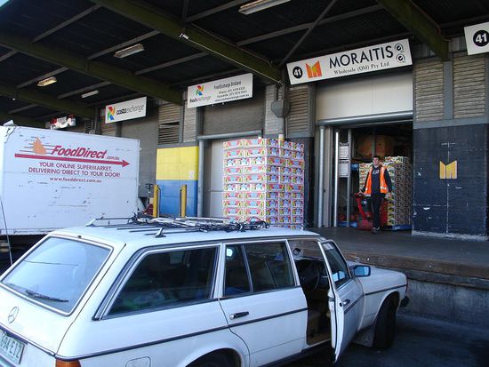 Daisy diente auch als Chaffeur u.a. fuer den Grossmarkt, um Nachschub fuer die Maerkte und die EKKA zu besorgen.