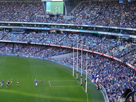 Das Tor...
In der Mitte gibts 1 Punkt, an den Seiten jeweils 0.1 Punkte