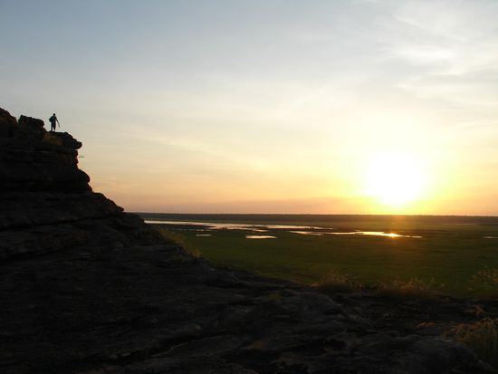 - Ubirr bei Sonnenuntergang -
Im Hintergrund die Wetlands.