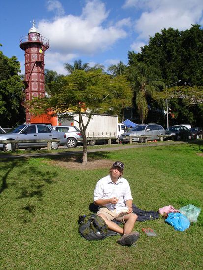 Ein typischer Wintertag in Brisbane...
- Picknick am Westend-Market - 
Unser Lieblingsmarkt am Wochenende, abwechslungsreich, cool, alternativ und guenstig!