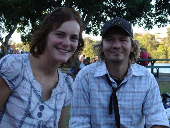 - Unser letzter Tag in Brisbane, Australien - 
Diesen Tag haben wir im New Farm Park mit ganz lieben Freunden bei Picknick und Bier verbracht... 
Mensch, haben wir uns veraendert...!