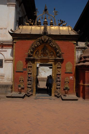 Das Goldene Tor, dass die beiden Palasthaelften miteinander verbindet...