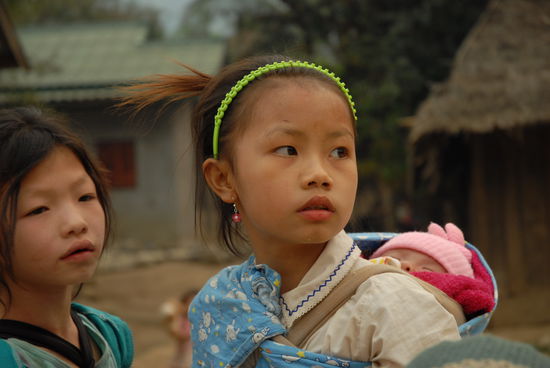 Auf der Rueckfahrt von den Waterfalls trfen wir auf mehrere Kinder