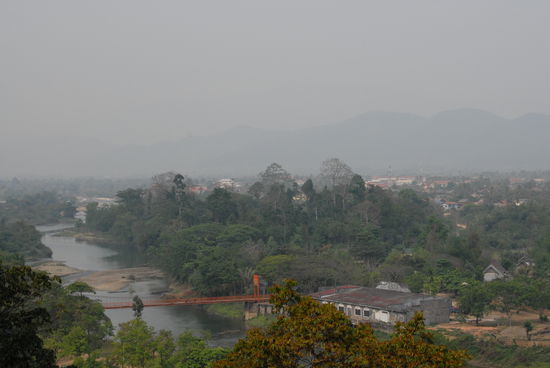 Aussicht von der Tham-Chang-Cave auf Vang Vieng