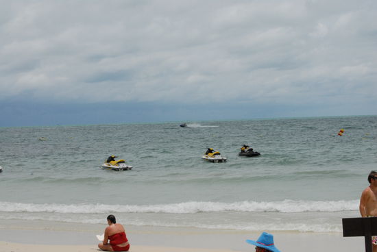 ... und volle Duese geradeaus .