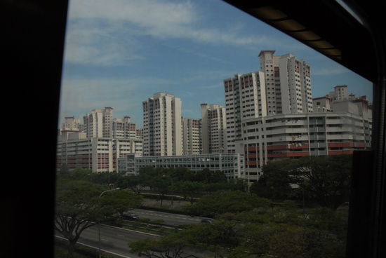 ... mit Anschluss an die oeffentlichen Verkehrsmittel