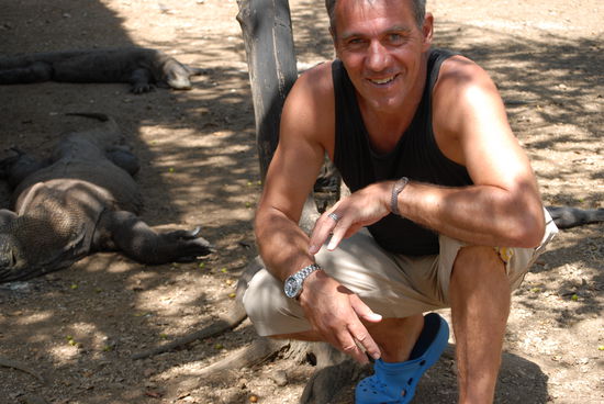 Da hat einer keine Angst vor grossen Tieren...oder doch???