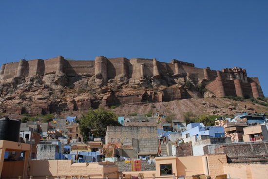 Das Fort von der Dachterasse aus gesehen