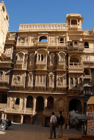 Das Patwon-Ki-Haveli
