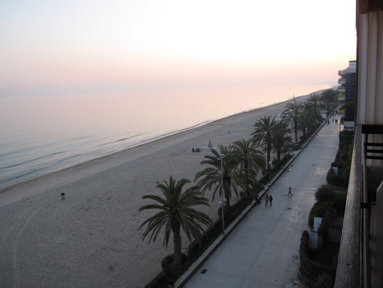 Der Strand in Calafell fast für uns allein