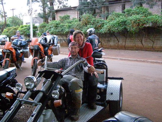 Drike Marke Eigenbau, was wohl unser Tüv dazusagen würde, aber cool.