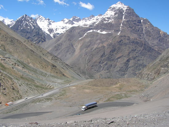 Gut das wir schon an Höhe gewöhnt sind, denn es ging ganz schnell hoch.