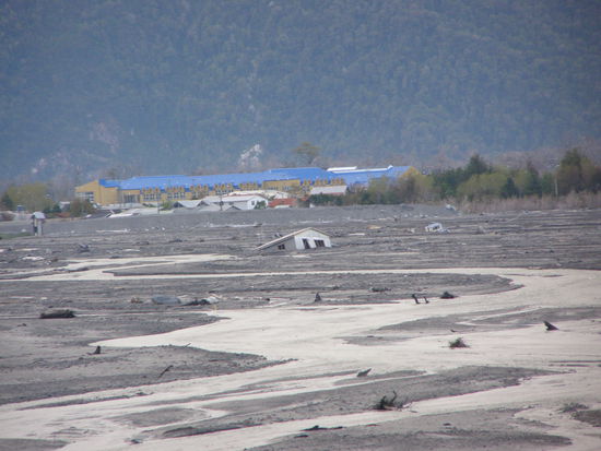 Alles was im Weg war, schwemmte er ins Meer.