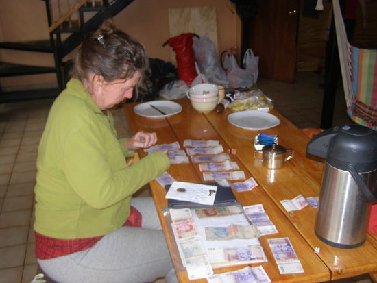 ......bis zum Geld. (Keine Geldwäsche)