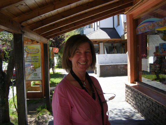 So sieht man aus wenn man in Argentinien zu Friseur geht, Locken ade!
Keine Bange, 2 Tage später waren sie wieder kraus, passt doch besser zu mir.