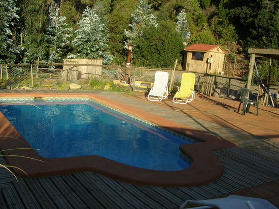 SPA Bereich im Freien mit herrlicher Umgebung.