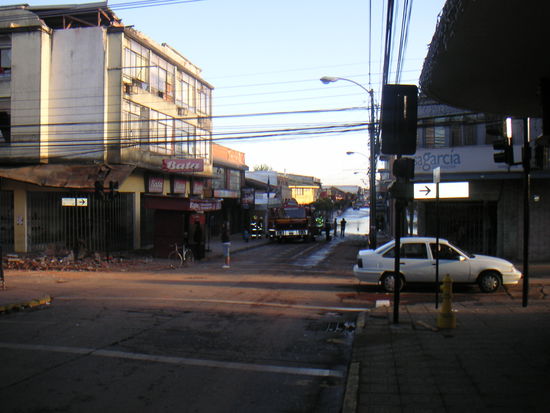 .....12 Stunden später herrscht überall Chaos.