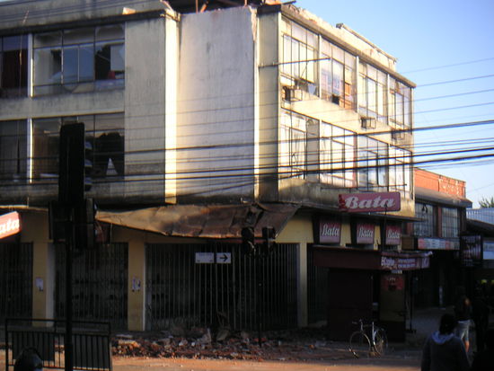 Los Angeles ist ca 100 km Luftlinie von Concepion entfernt.