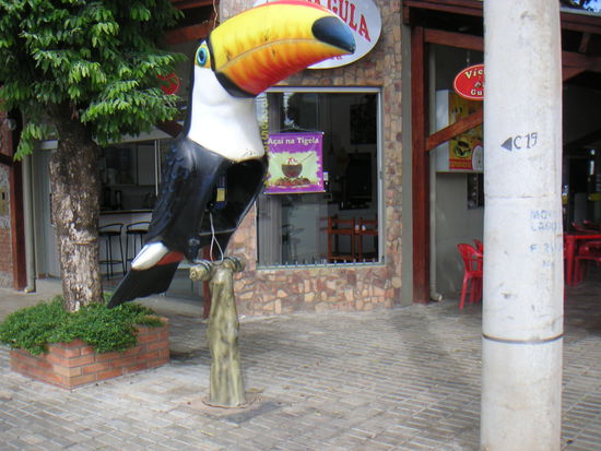 Brasilianische Telefonzelle, auch wenn es überall Handys, die bleiben.