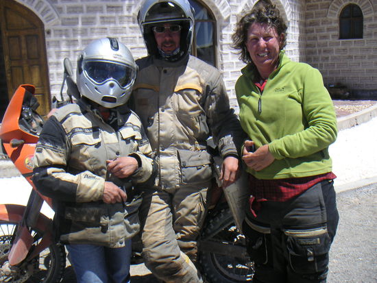 Bolivianischer Ninja, die Hoteldirektorin.......