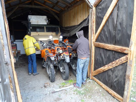 So haben unsere Motos auf uns gewartet.