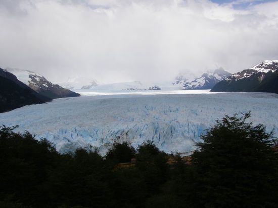 Er ist wirklich so groß.