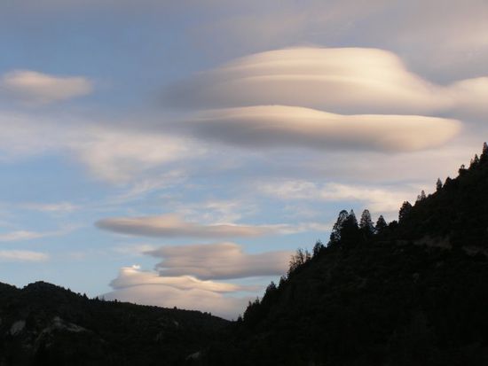 Wolken wie gemalt.