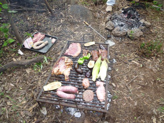 Asado, muy rico, sehr lecker,....