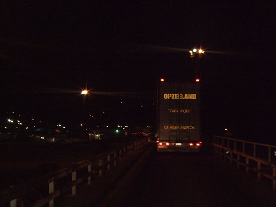 Auf dem Weg vom Dock weg.