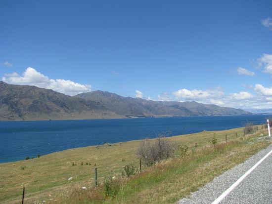 Das Wetter wurde zunehmend besser.