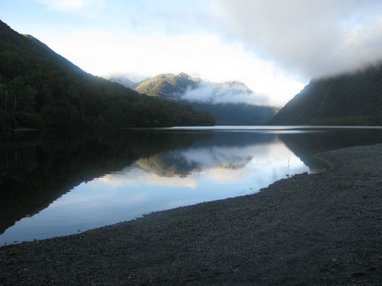 Der Campingplatz des Vorabends. Robin ging morgens ein wenig erkunden und Fotos machen.