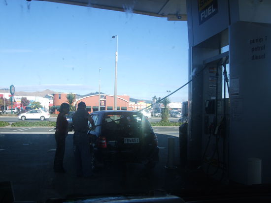 So tanken Neuseeländer.