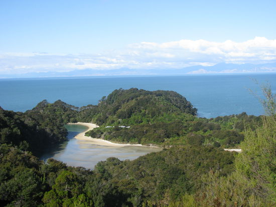 Eine schöne blaue Lagune.