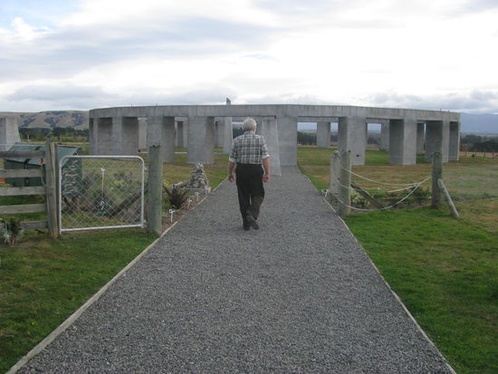 Unser Führer schritt voran.